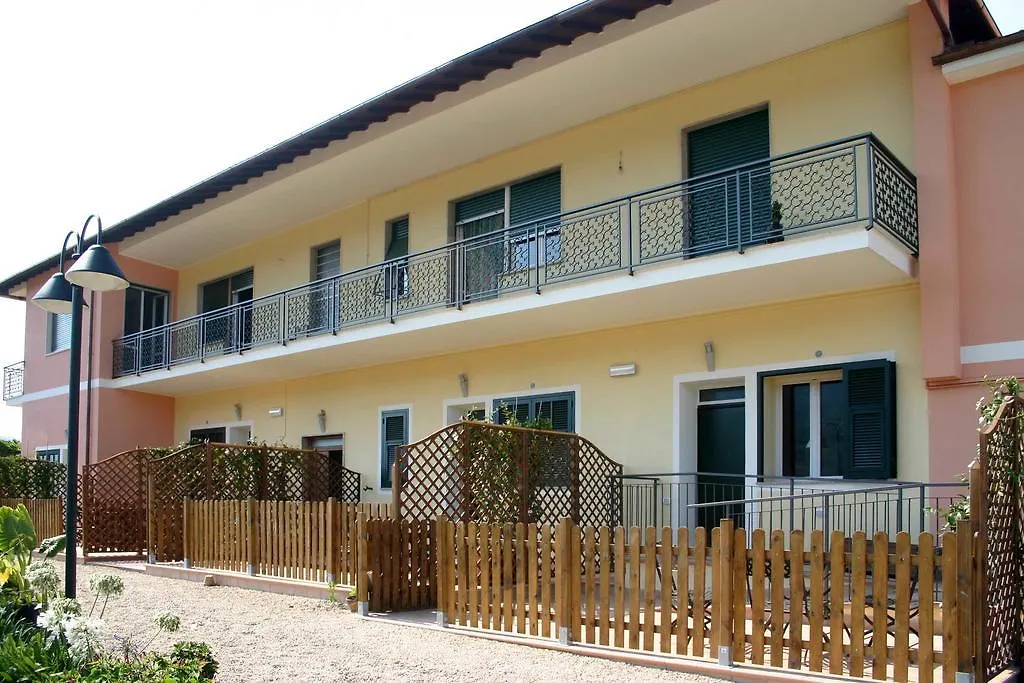 Agriturismo Le Collinette Villanova d'Albenga 0*,